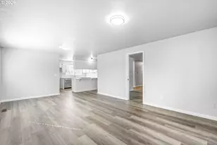 2713 E Walnut Ave, Newberg, OR 97132 - Photo 12
