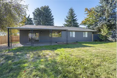 2713 E Walnut Ave, Newberg, OR 97132 - Photo 32
