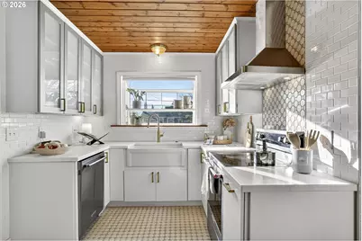 1645 N Alberta St, Portland, OR 97217 - Photo 8