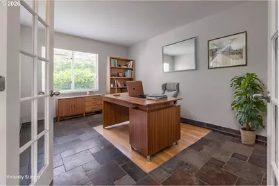 113 N Hayden Bay Dr, Portland, OR 97217 - Photo 22