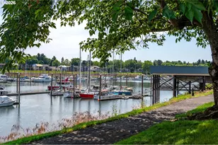 113 N Hayden Bay Dr, Portland, OR 97217 - Photo 30