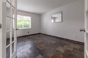 113 N Hayden Bay Dr, Portland, OR 97217 - Photo 22