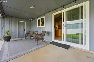 4094 5th St, Hubbard, OR 97032 - Photo 36