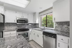 15432 SW 114th Ct, Portland, OR 97224 - Photo 20