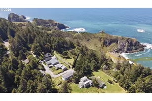 220 Flake St, Port Orford, OR 97465 - Photo 30