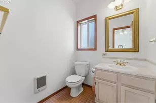 220 Flake St, Port Orford, OR 97465 - Photo 12