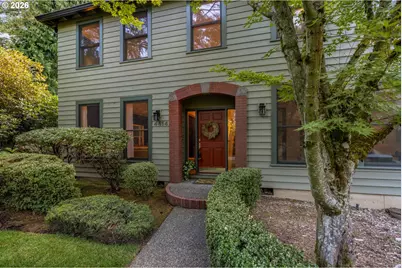 4414 SW Eleanor Ln, Portland, OR 97221 - Photo 2