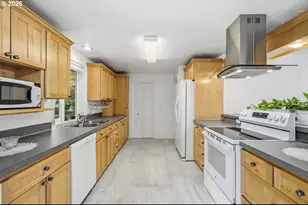 11722 NW 9th Ave, Vancouver, WA 98685 - Photo 14