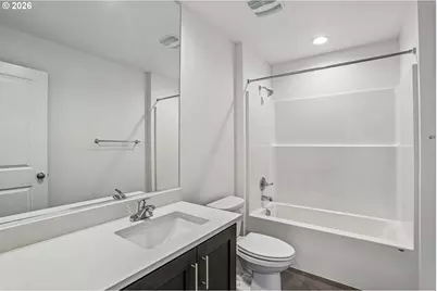 712 Magnolia Ave, Woodburn, OR 97071 - Photo 18