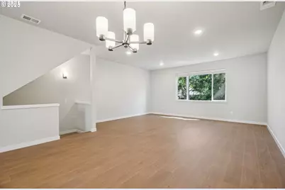 21196 SW Ortiz Ln, Beaverton, OR 97003 - Photo 14