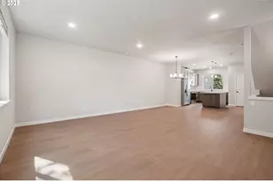 21196 SW Ortiz Ln, Beaverton, OR 97003 - Photo 10