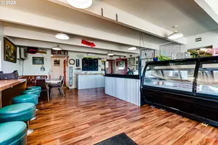 39128 Dexter Rd, Dexter, OR 97431 - Photo 8