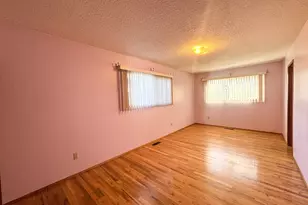 1590 Astor Way, Woodburn, OR 97071 - Photo 14