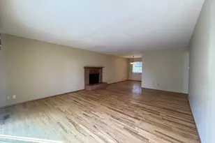 1590 Astor Way, Woodburn, OR 97071 - Photo 10