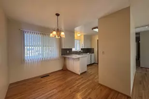 1590 Astor Way, Woodburn, OR 97071 - Photo 8