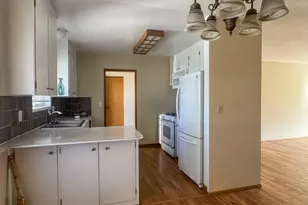 1590 Astor Way, Woodburn, OR 97071 - Photo 6
