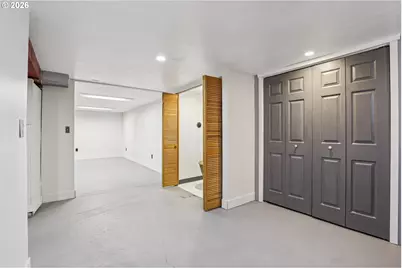 9328 SE Glenwood St, Portland, OR 97266 - Photo 30