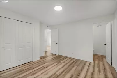 5465 Red Leaf Dr, Salem, OR 97306 - Photo 12