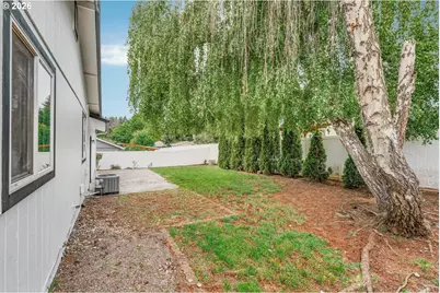5465 Red Leaf Dr, Salem, OR 97306 - Photo 24