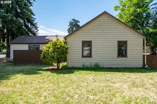 1044 23rd Ave, Sweet Home, OR 97386 - Photo 24