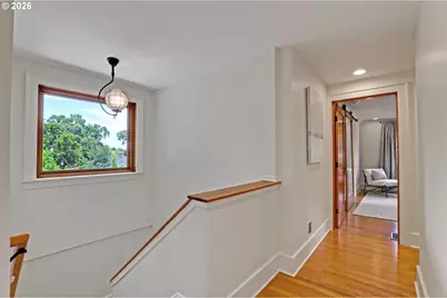 3335 NE Holladay St, Portland, OR 97232 - Photo 24