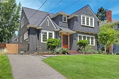 3335 NE Holladay St, Portland, OR 97232 - Photo 1