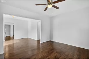 6415 SE 93rd Ave, Portland, OR 97266 - Photo 8