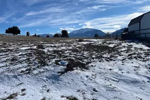 1009 Summit Dr, Enterprise, OR 97828 - Photo 1