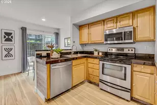 6836 N Pittsburg Ave, Portland, OR 97203 - Photo 14
