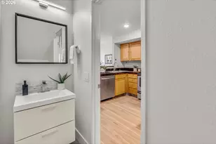 6836 N Pittsburg Ave, Portland, OR 97203 - Photo 18