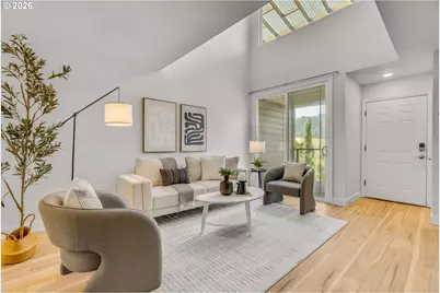 6836 N Pittsburg Ave, Portland, OR 97203 - Photo 2