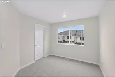 7527 NW Eleanor Ave, Portland, OR 97229 - Photo 10