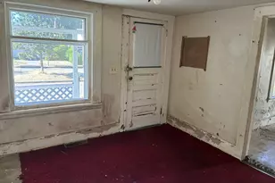 6416 N Omaha Ave, Portland, OR 97217 - Photo 14