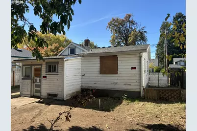 6416 N Omaha Ave, Portland, OR 97217 - Photo 8