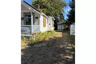 6416 N Omaha Ave, Portland, OR 97217 - Photo 4