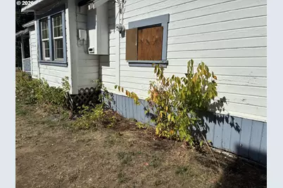 6416 N Omaha Ave, Portland, OR 97217 - Photo 12