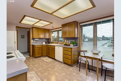 702 NE 134th St, Vancouver, WA 98685 - Photo 20