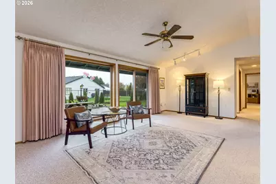 702 NE 134th St, Vancouver, WA 98685 - Photo 16