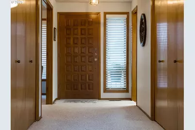 702 NE 134th St, Vancouver, WA 98685 - Photo 6