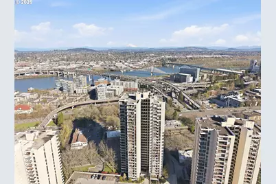 2221 SW 1st Ave #724, Portland, OR 97201 - Photo 2