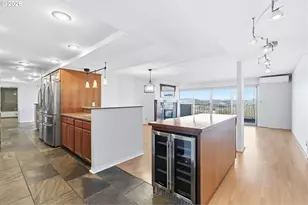 2221 SW 1st Ave, Portland, OR 97201 - Photo 16