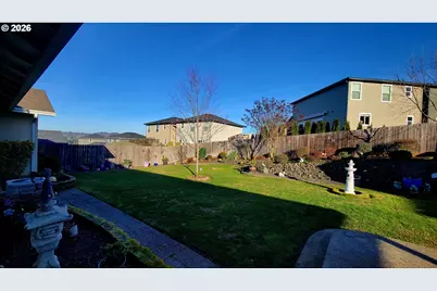 1570 W Basil St, Roseburg, OR 97471 - Photo 34