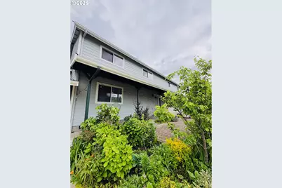 1525 SE Lee St, Salem, OR 97302 - Photo 1