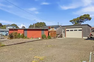 340 Stevens St, Gleneden Beach, OR 97388 - Photo 6