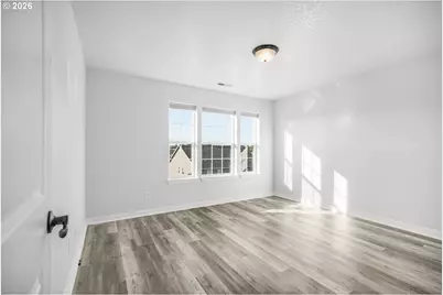 870 NW 3rd Ave, Canby, OR 97013 - Photo 14