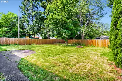 2237 SE 189th Ave, Portland, OR 97233 - Photo 32
