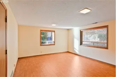 371 McNary Heights Dr N, Keizer, OR 97303 - Photo 28