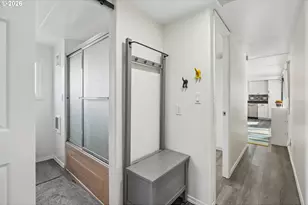 18989 NE Marine Dr, Portland, OR 97230 - Photo 26