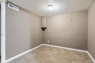 4024 Pacific Way, Longview, WA 98632 - Photo 32