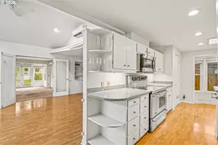 2453 Pioneer Pike, Eugene, OR 97401 - Photo 12